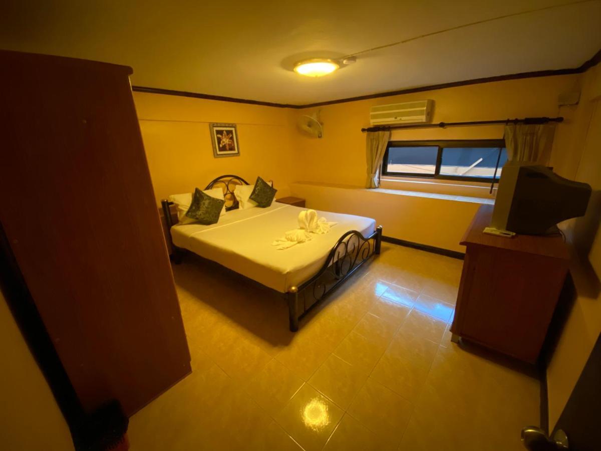 Star Guesthouse Patong Exterior foto