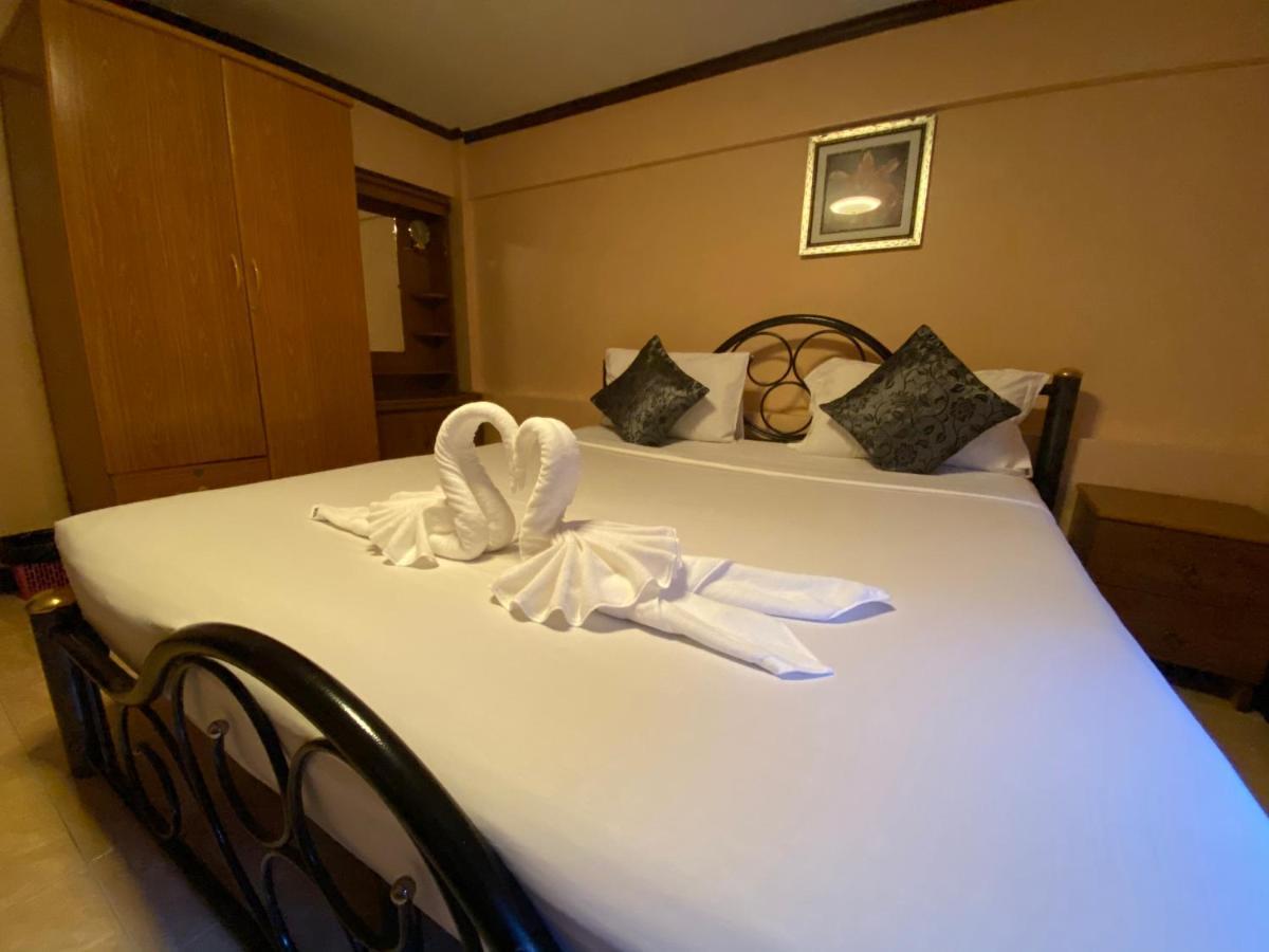 Star Guesthouse Patong Exterior foto