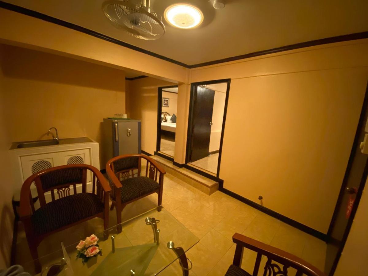 Star Guesthouse Patong Exterior foto